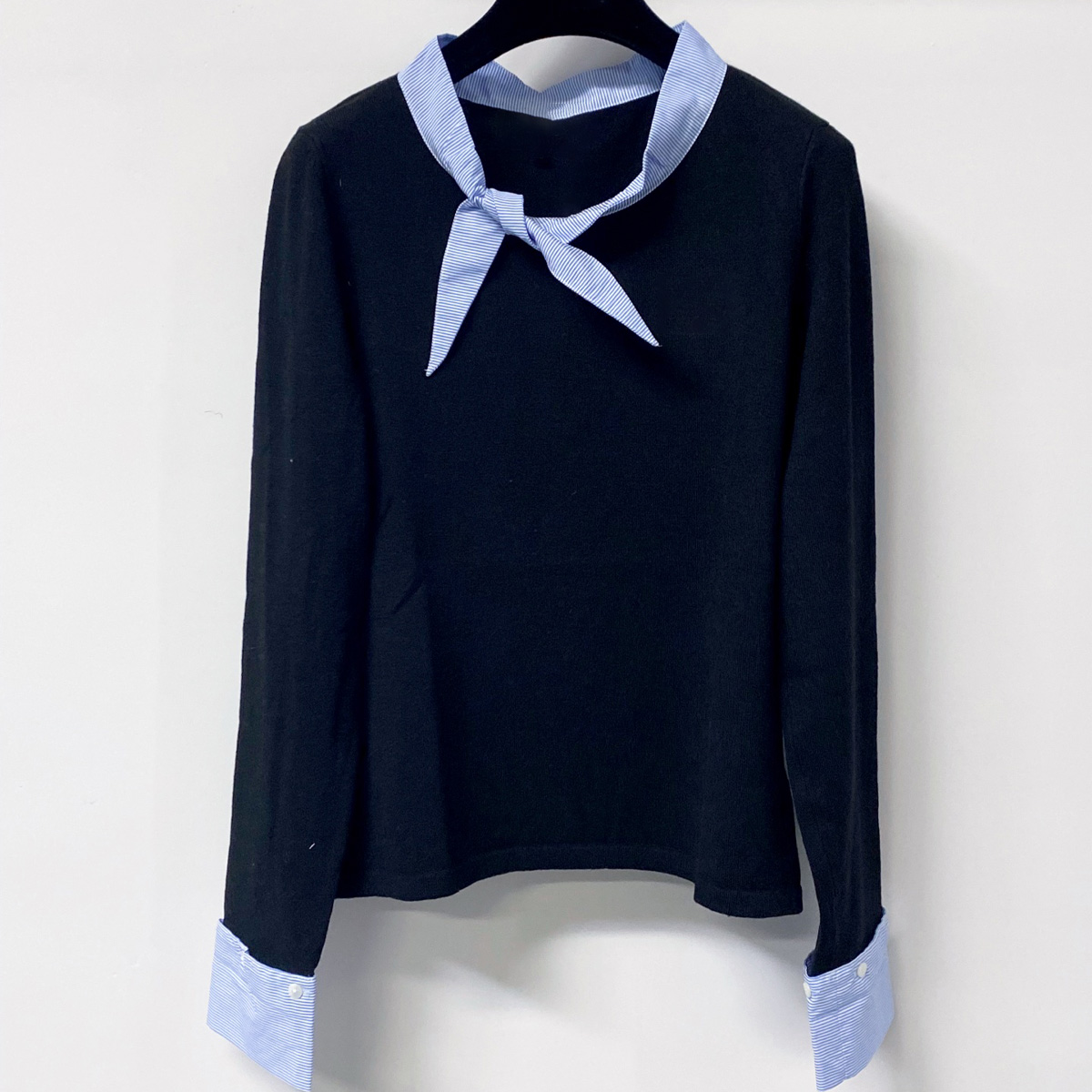 高品質の女性用タイネックニットトップ、ストライプのコントラス - Women Fashion Necktie のレビューと価格