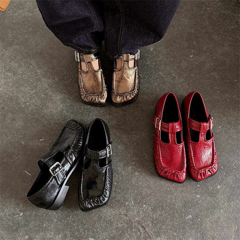 新しい春/秋の本革の女性の靴ファッションレトロスクエアトゥシ - Women'S Fashion Shoes のレビューと価格