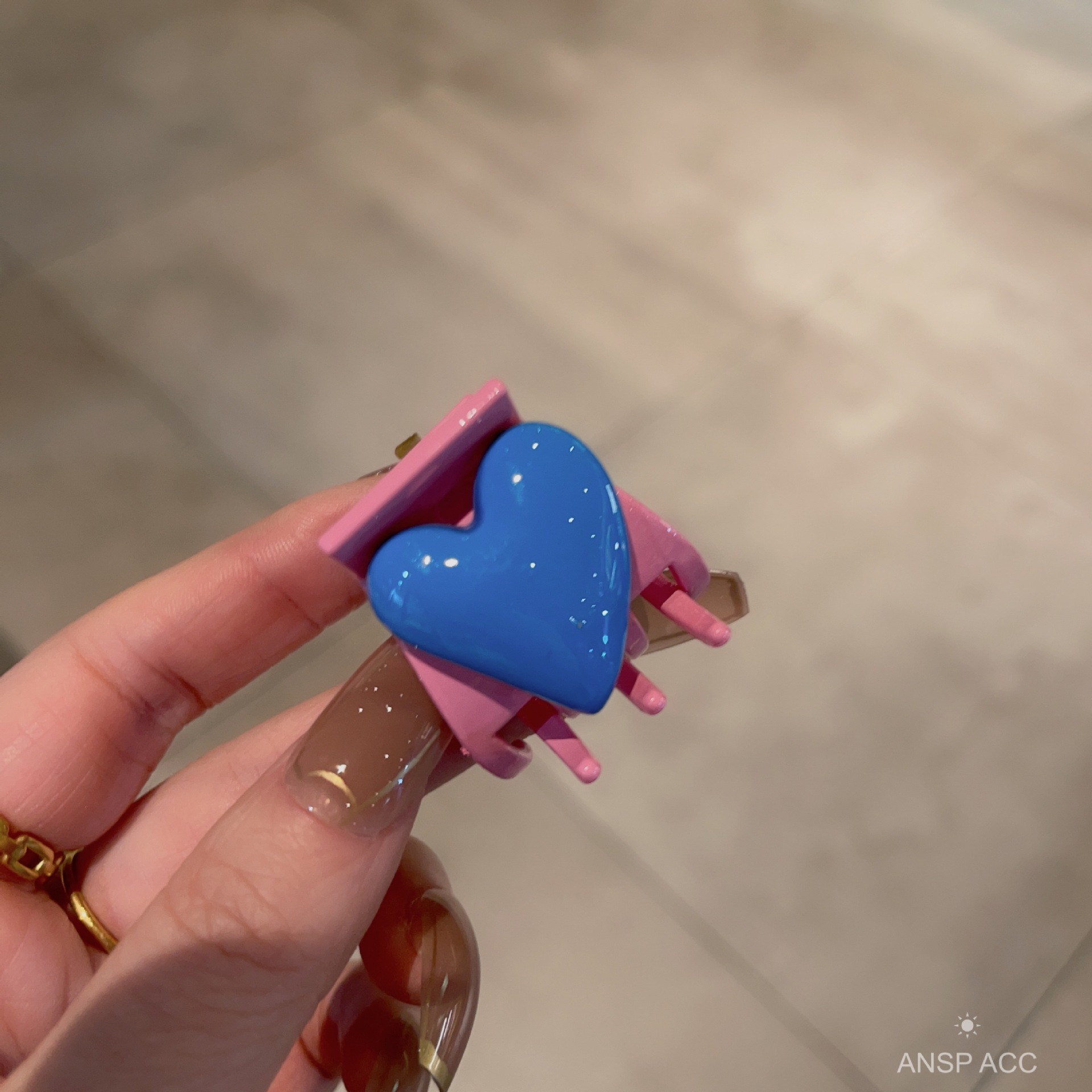 女性のためのハート型のヘアクリップ,サメの形をしたヘアクリッ - Women'S Fashion Korea のレビューと価格
