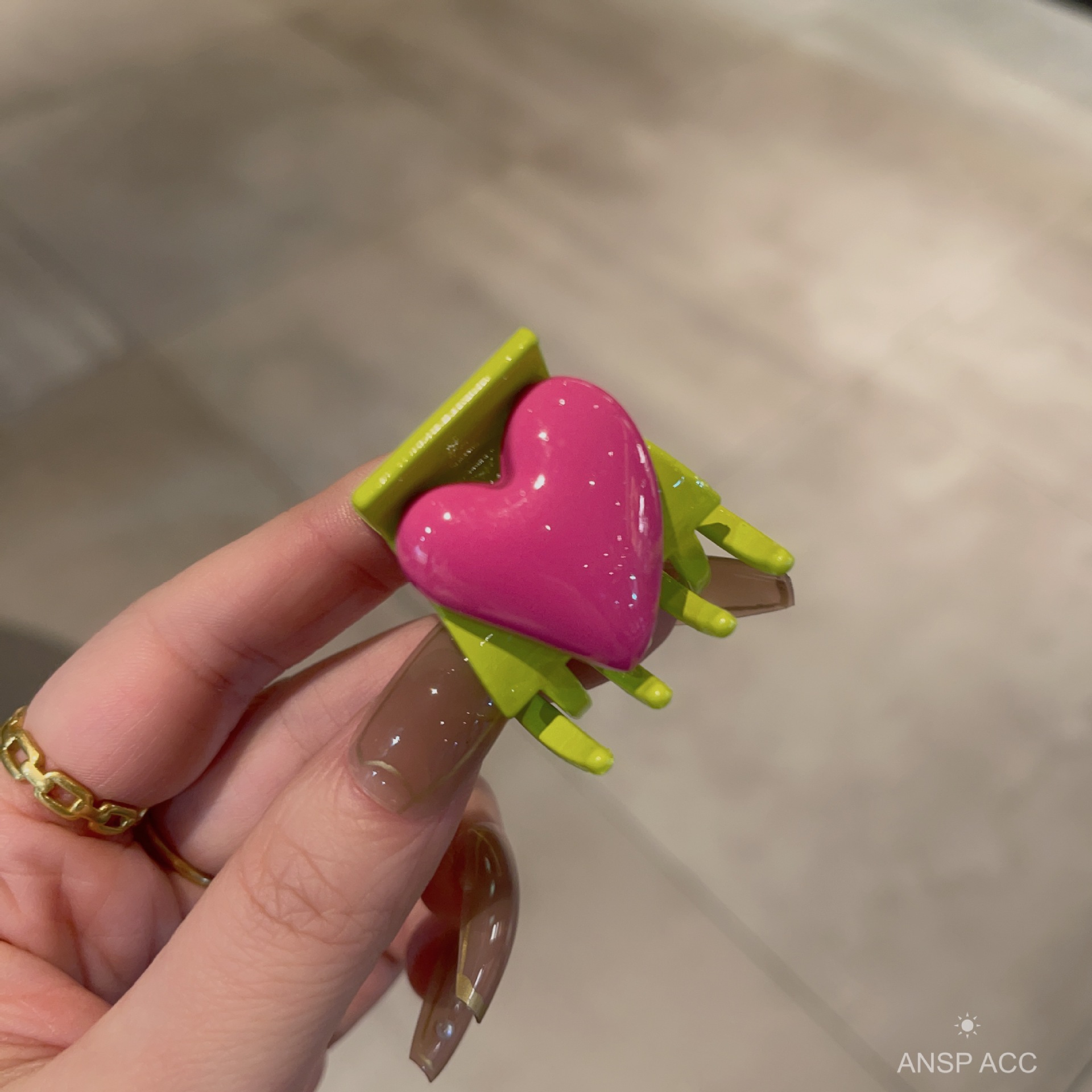 女性のためのハート型のヘアクリップ,サメの形をしたヘアクリッ - Women'S Fashion Korea のレビューと価格