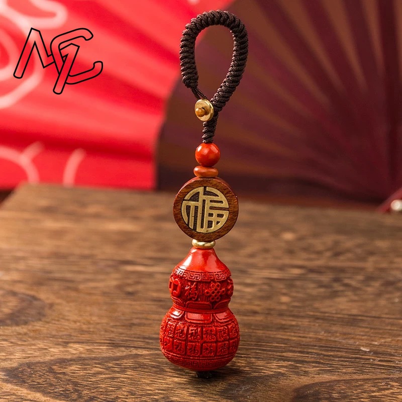 ファッション性の高い、赤い辰砂色の翡翠製瓢箪型キーチェーンペ - Women'S Fashion Jewellery のレビューと価格