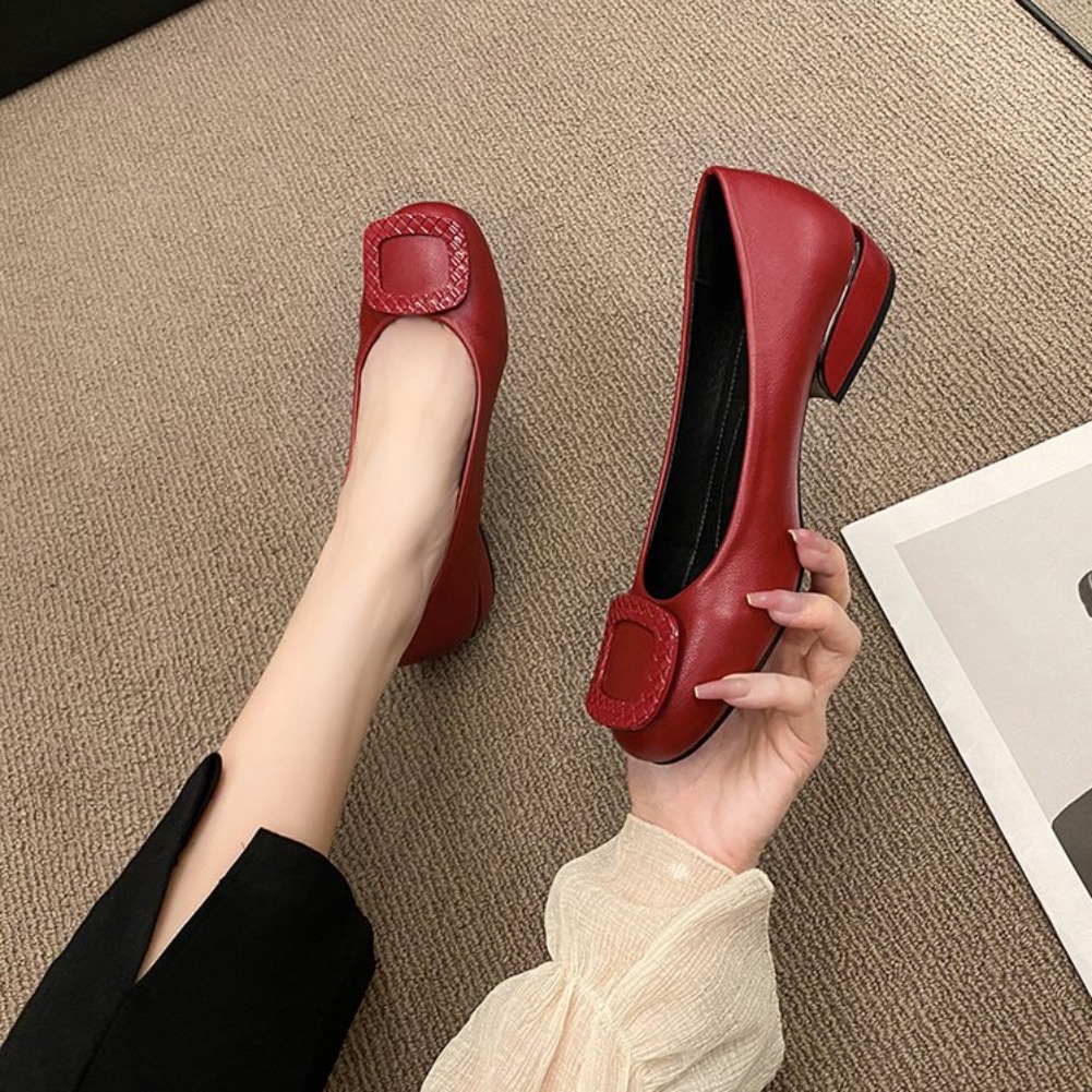 柔らかい革を使用した、牛腱革の柔らかいソールが特徴の、春・秋 - Women'S Fashion Shoes のレビューと価格